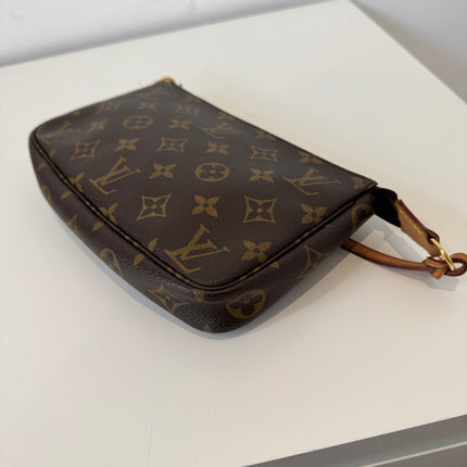 Sac Pochette Louis Vuitton Accessoires Monogram
