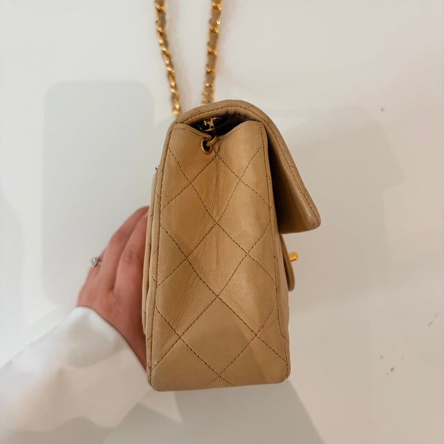 Sac Chanel Timeless Mini Square Beige