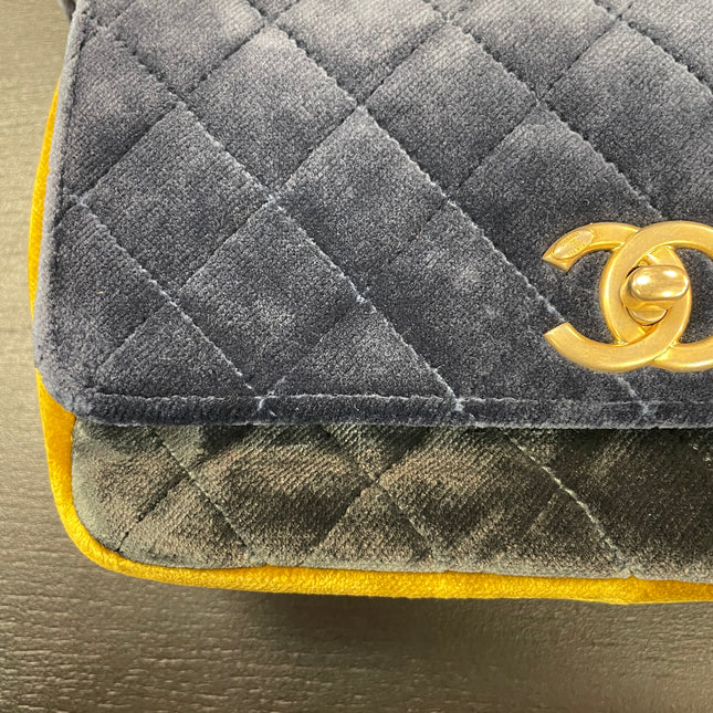 Sac Velours Cosmopolite Chanel