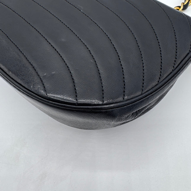 Sac Chanel Demie lune vintage