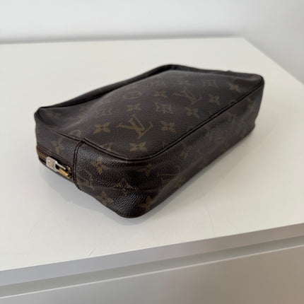 Trousse de toilette Louis Vuitton 23cm Monogram