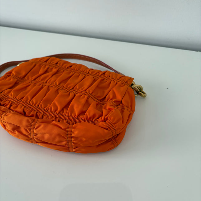 Sac Prada gaufre nylon papaya