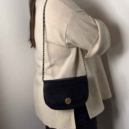 Sac Chanel Demie lune vintage