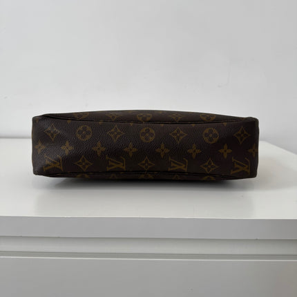 Trousse Louis Vuitton de toilette 28cm