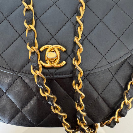 Sac Chanel Demi lune vintage