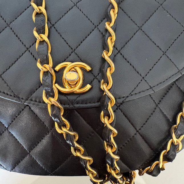 Sac Chanel Demi lune vintage