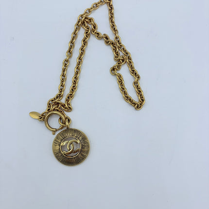 Collier Chanel Vintage