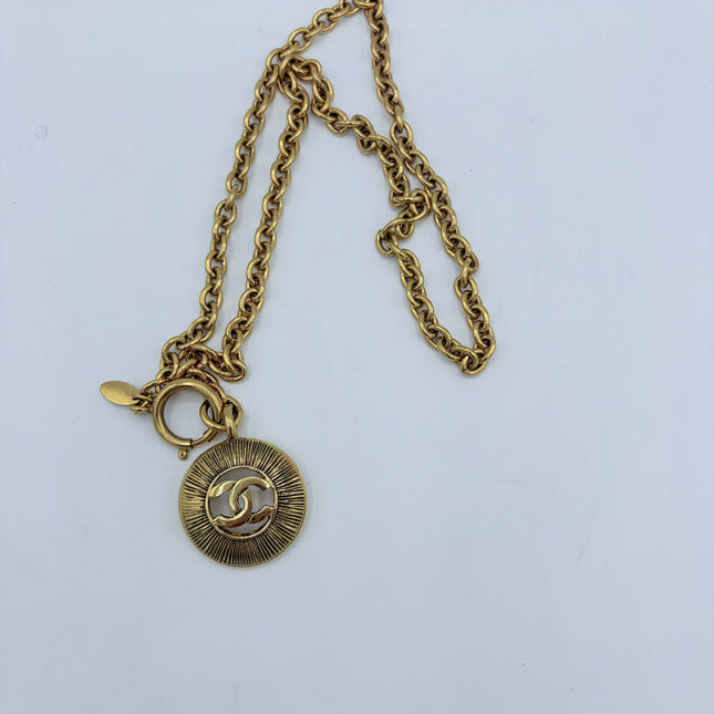 Collier Chanel Vintage