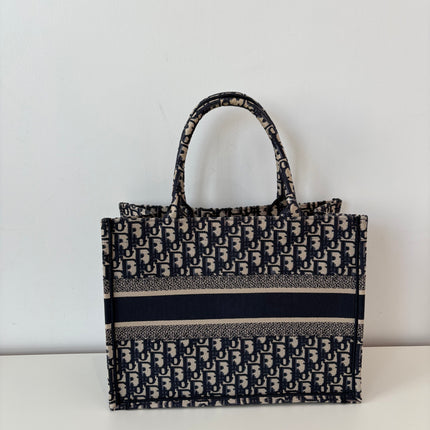 Sac Dior Book Tote Medium