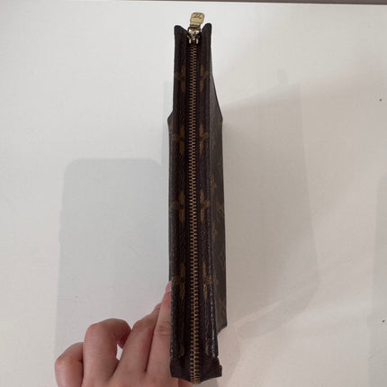 Trousse de toilette Louis Vuitton