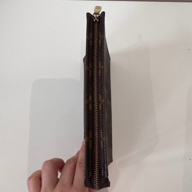 Trousse de toilette Louis Vuitton