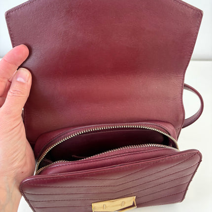 Sac Chanel chevrons bordeaux