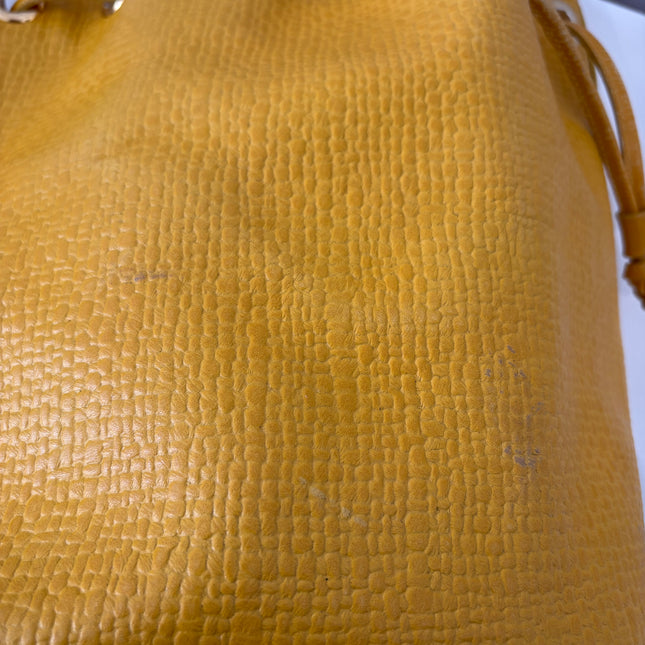 Sac Courrèges seau vintage Jaune