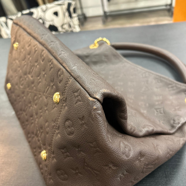 Sac Louis Vuitton Artsy Mm