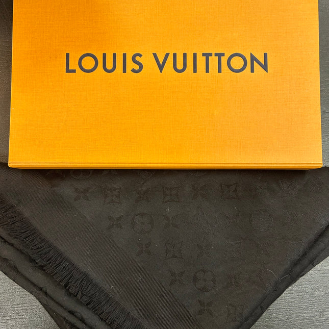 Châle Louis Vuitton