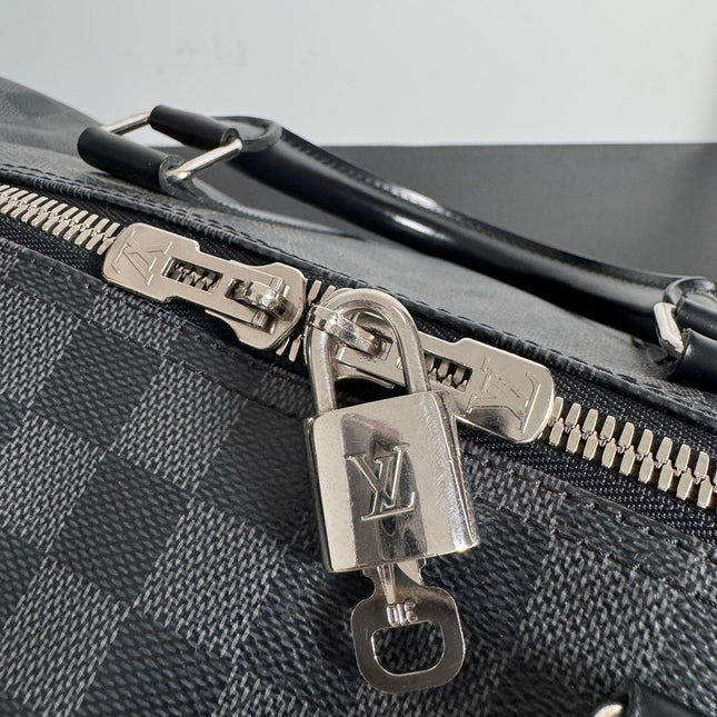 Sac Louis Vuitton Keepall 55 damier graphite
