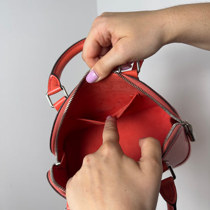 Sac Louis Vuitton Bb Alma corail