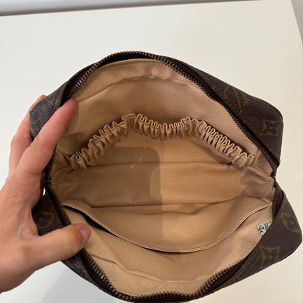 Trousse de toilette 23cm Louis Vuitton Monogram