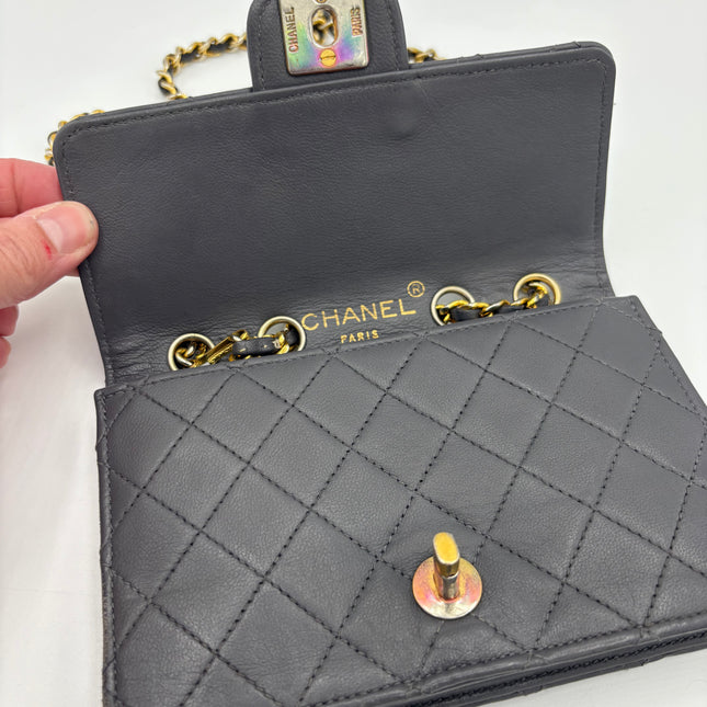 Sac Chanel Timeless mini vintage gris souris