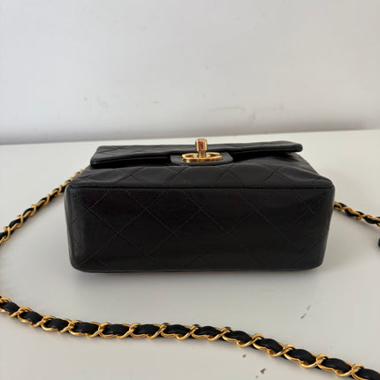 Sac Chanel Timeless Mini Square Noir