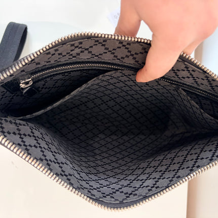 Pochette en cuir Gucci noir