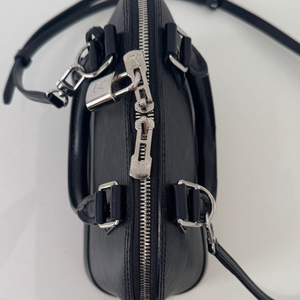 Sac Louis Vuitton BB Alma Cuir Épi Noir
