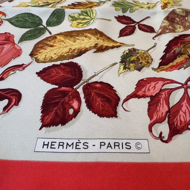 Carré Hermès Feuilles d’Automne 90 cm