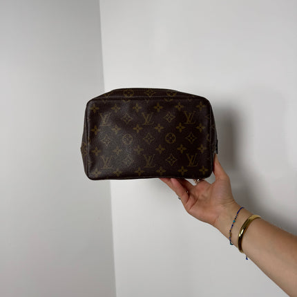 Trousse de toilette 23cm Louis Vuitton Monogram