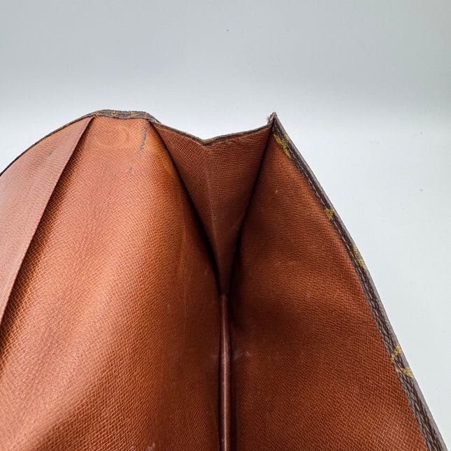 Pochette vintage Louis Vuitton