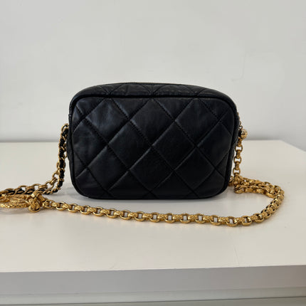 Sac Chanel Caméra matelassé CC
