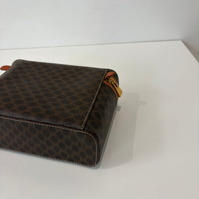 Vanity Celine PM vintage Macadam