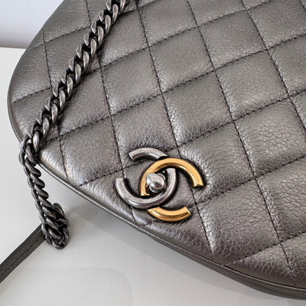 Sac Chanel Demie lune argent