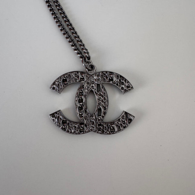 Sautoir Chanel double C