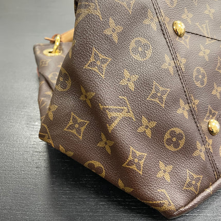 Sac Louis Vuitton Artsy MM