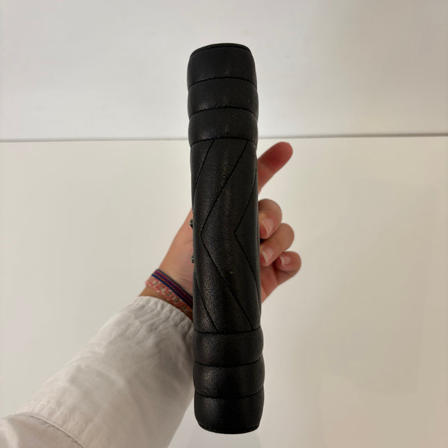 Portefeuille long Saint Laurent cassandre noir