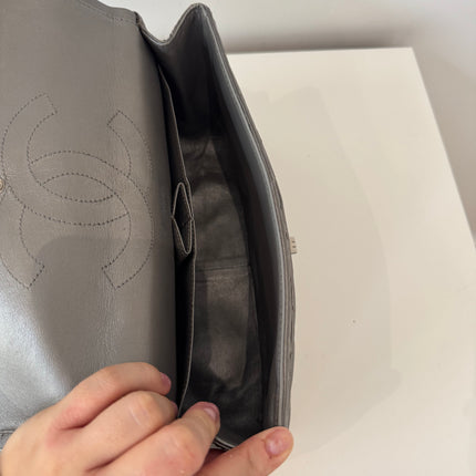 Sac Chanel 2.55 Argent Irisé 28cm