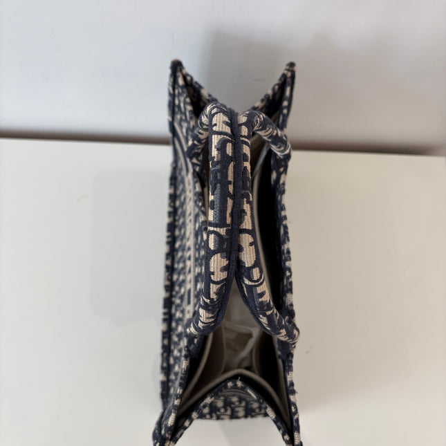 Sac Dior Book Tote Medium