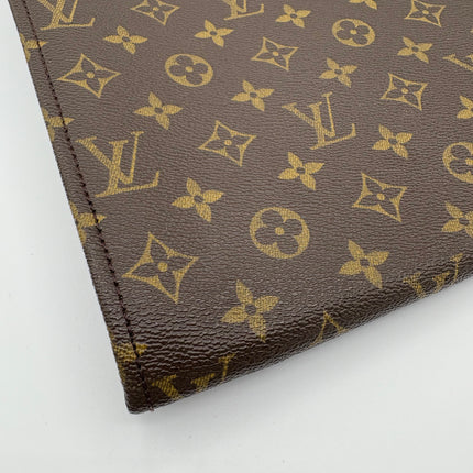 Pochette XXL Louis Vuitton