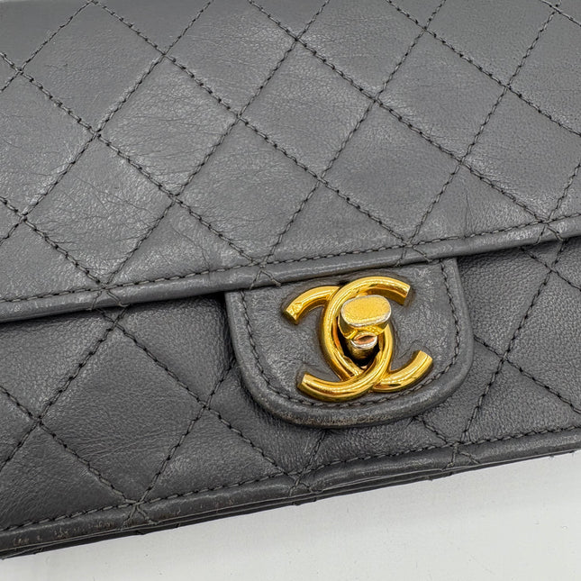 Sac Chanel Timeless mini vintage gris souris