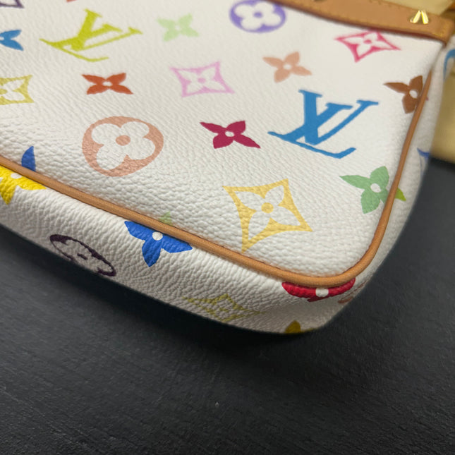 Pochette accessoires Louis Vuitton