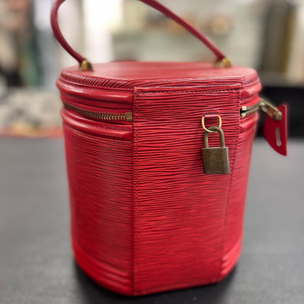 Sac vanity Cannes Louis Vuitton – ACCESSIBLE LUXURY