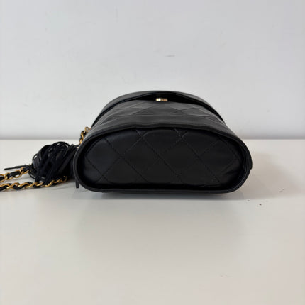 Sac Chanel Vanity bandoulière Tassel noir