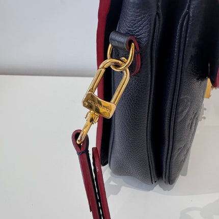 Pochette Métis Louis Vuitton Cuir empreinte marine