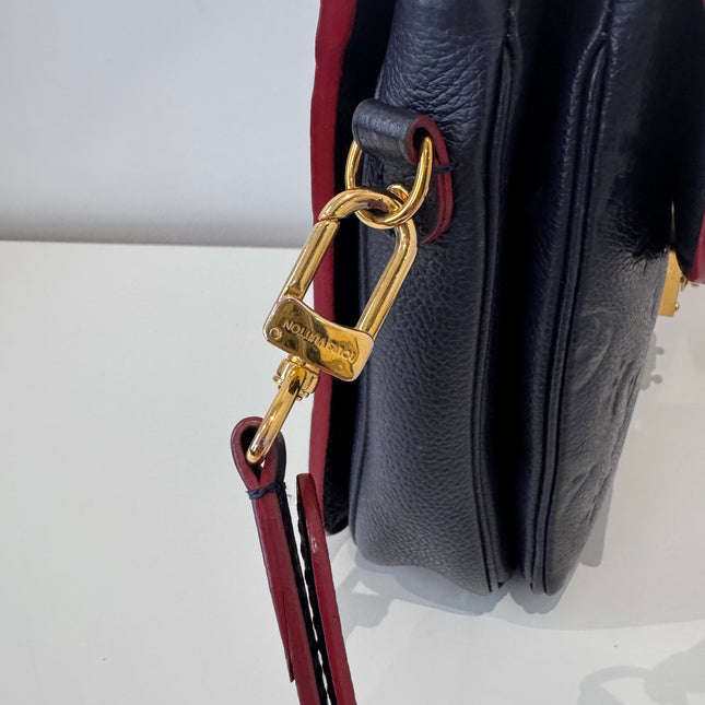 Pochette Métis Louis Vuitton Cuir empreinte marine
