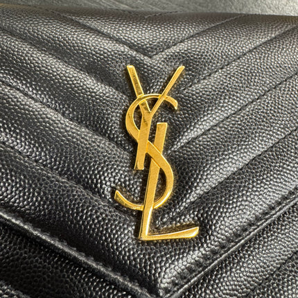 Sac Wallet Enveloppe Cassandre Saint Laurent