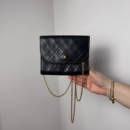 Petit Sac Chanel matelassé noir