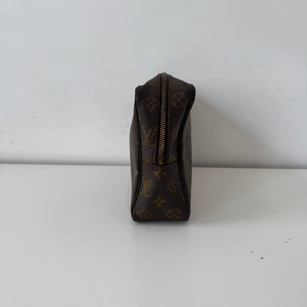Trousse Louis Vuitton de toilette 28cm