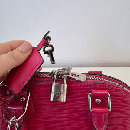 Sac Louis Vuitton BB Alma Cuir Épi Rose