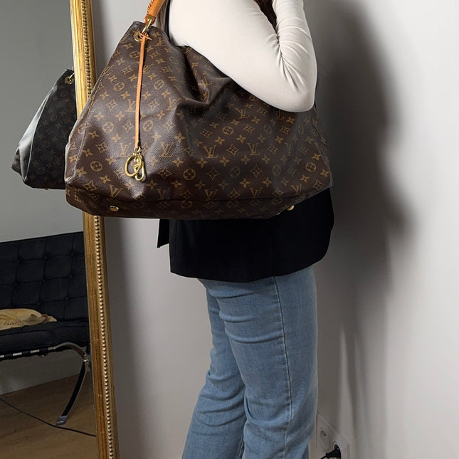 Sac Louis Vuitton Artsy GM