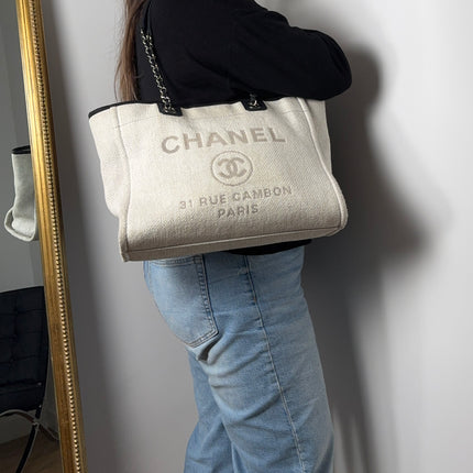 Sac Chanel Deauville medium toile écrue